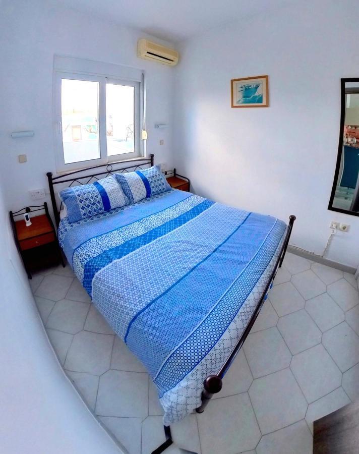 Deluxe Apartment- Sleeps 2 & Private Terrace